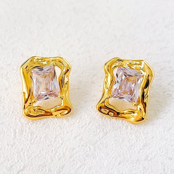 🔵𝟲𝟱%𝗢𝗙𝗙 𝗯𝘂𝗻𝗱𝗹𝗲𝘀 𝟯+🔵 NEW CZ Medium Rectangular Drop Earrings - Picture 7 of 10